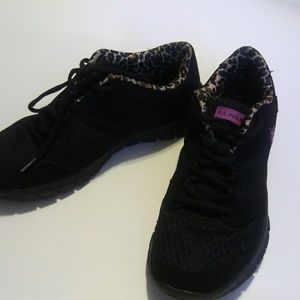 🎉🎉Price Drop🎉🎉Black Polo Shoes